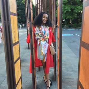 Meet your Posher, Weyni